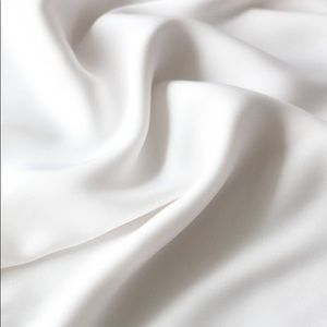 Meet your Posher, Monique